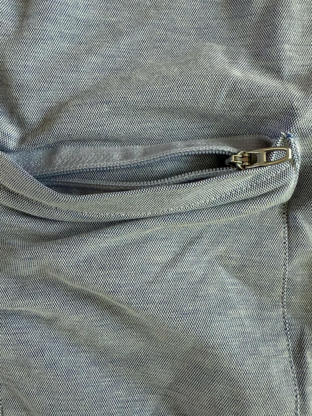 Classic Men's Light Blue Long-Sleeve Button-Down Shirt - Picture 4 of 9